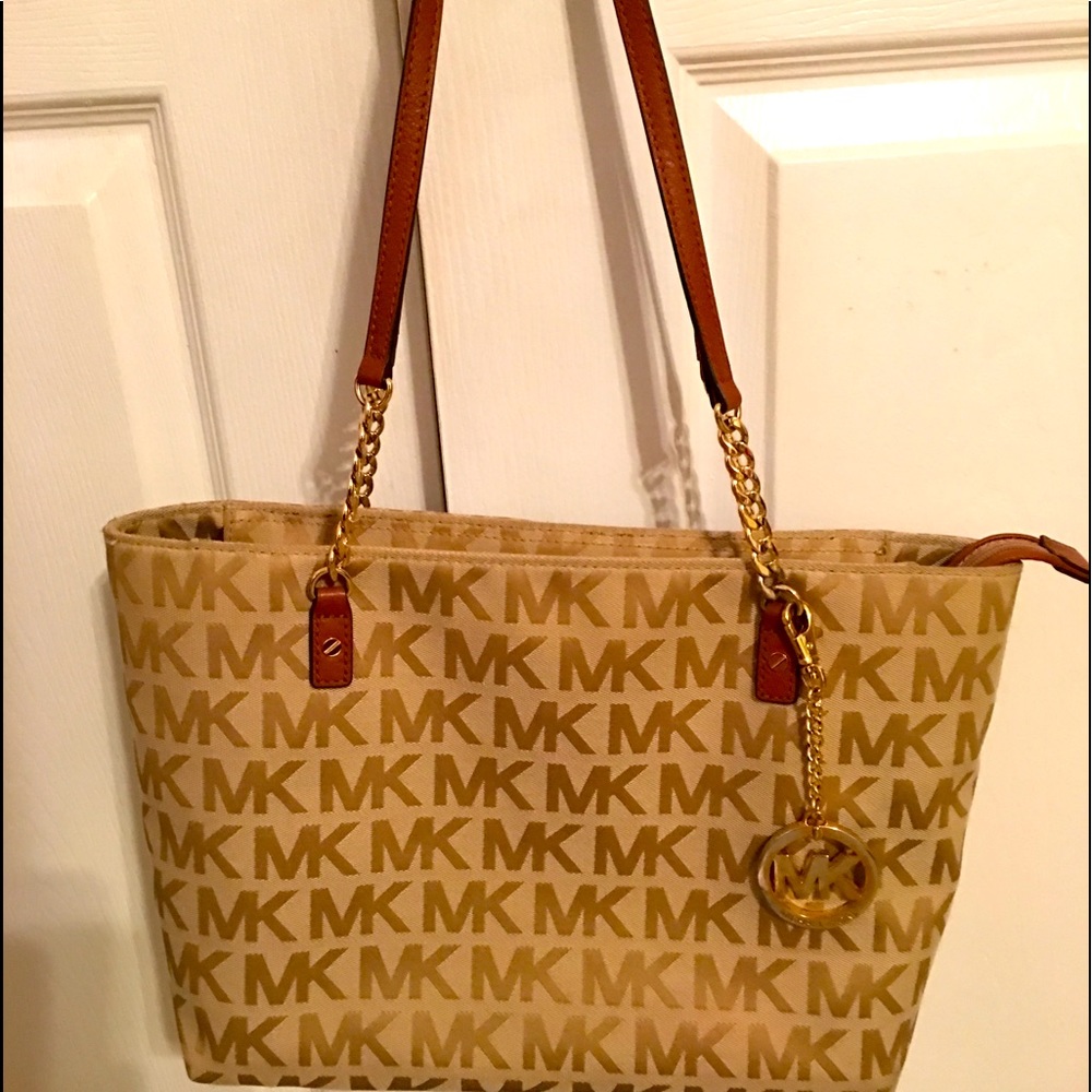 MICHAEL KORS signature jacquard E/W tote